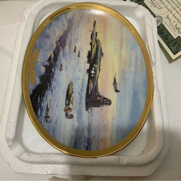 The Mighty Eighth Coming Home, Commemorative Plate #606A - Picture 4 of 7